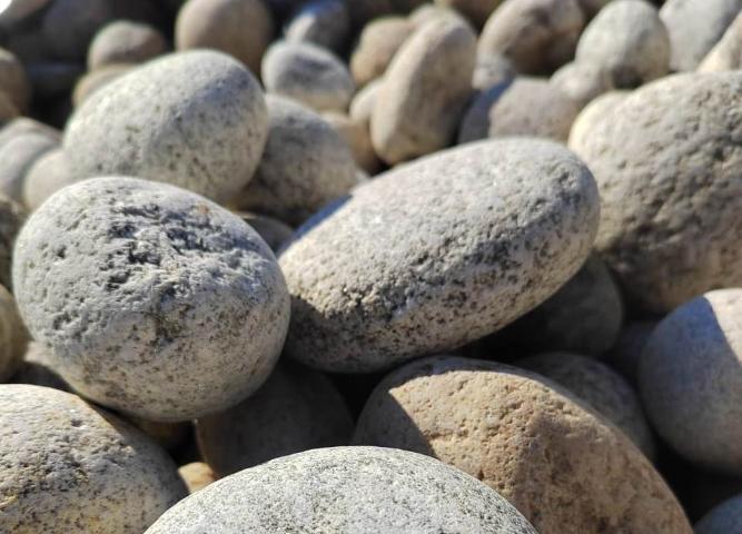Купить речную и морскую гальку напрямую у производителя с доставкой  купить в Тольятти от производителя, без посредников