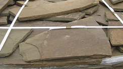 Kamenclub.ru: Песчаник пластушка серо-зеленый (4,0 см- 5,0 см)  купить в Тольятти песчаник серо-зеленый, серый, зеленый песчаник рваный ландшафтный колотый 9000 руб/м3   фото КАМЕНЬ КЛУБ
